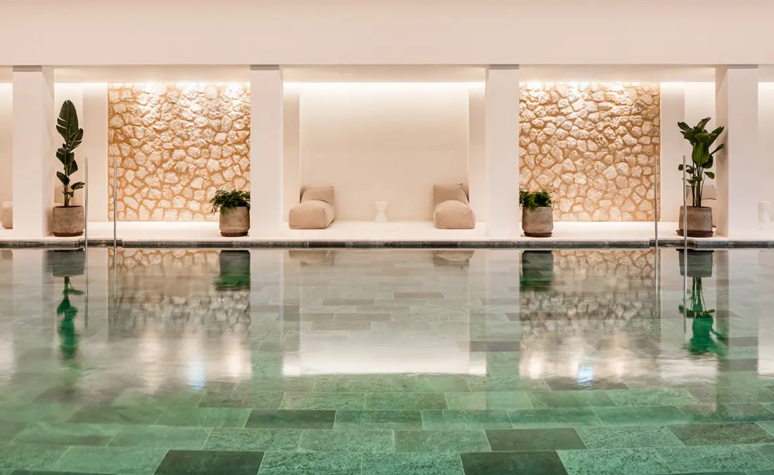 3-piscina-int-hotel-rosa-gres-uk