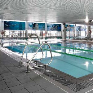 Pavimento de piscina deportiva Aqua Plomo