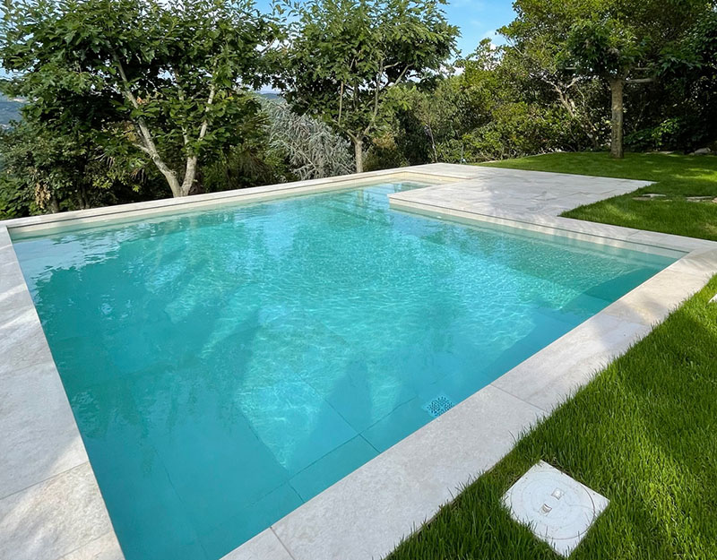 Pool Water Color. White Pools - Mistery White porcelain stoneware