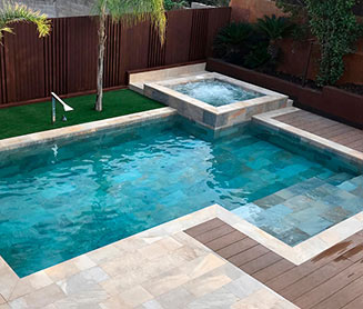 Porcelain stoneware solutions and stairs for swimming pools - Spa