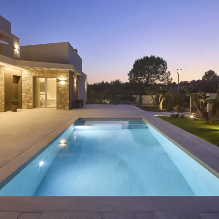 rosa-gres-arquitecto-ef-casa-collbato-16 Piscina en gres porcelánico Rosa Gres en residencia privada en Collbató. Eva Fernández. Arquitecto
