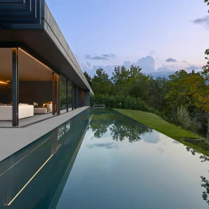 Minimal Deck level Pool System