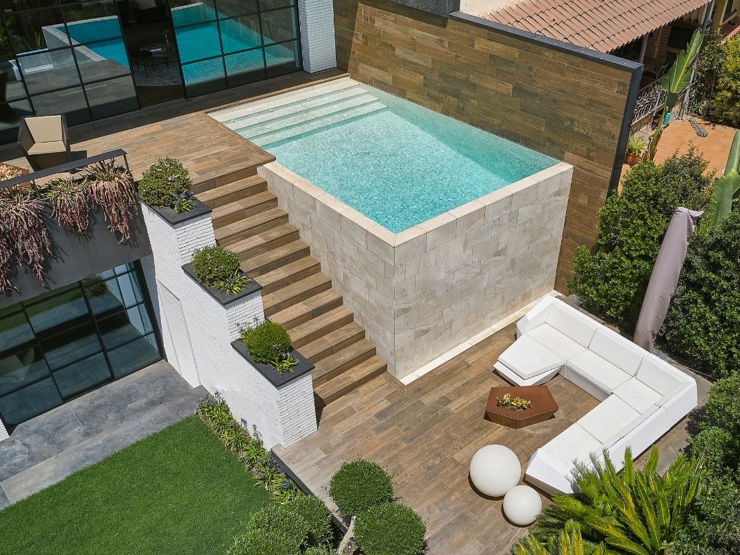 Pietro White piscina exterior proyecto INDISSENY Rosa Gres Pietro White piscina exterior proyecto INDISSENY Rosa Gres